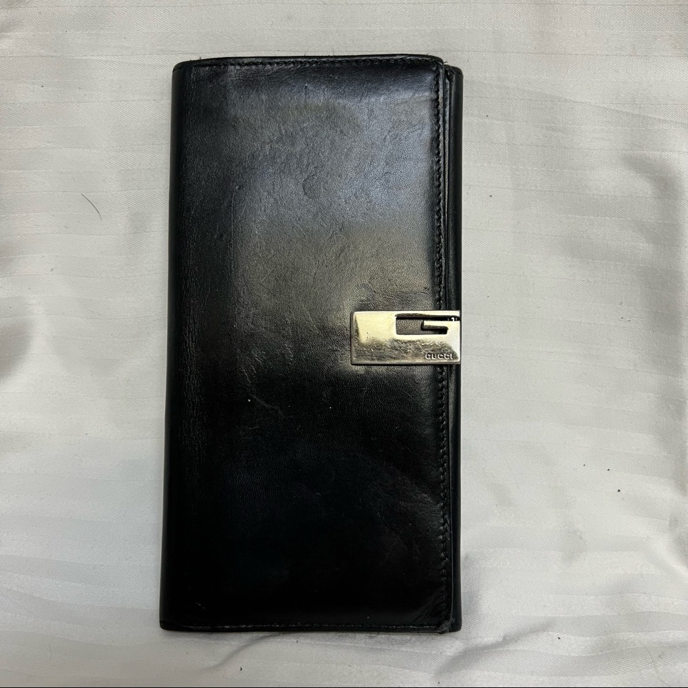 AUTHENTIC GUCCI SIGNATURE LOGO CLASP  GLOVE LEATHER BIFOLD COIN PURSE WALLET